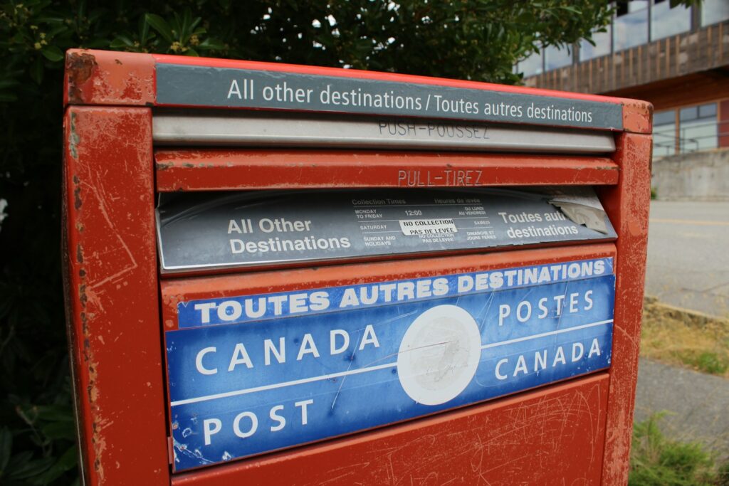 canada post